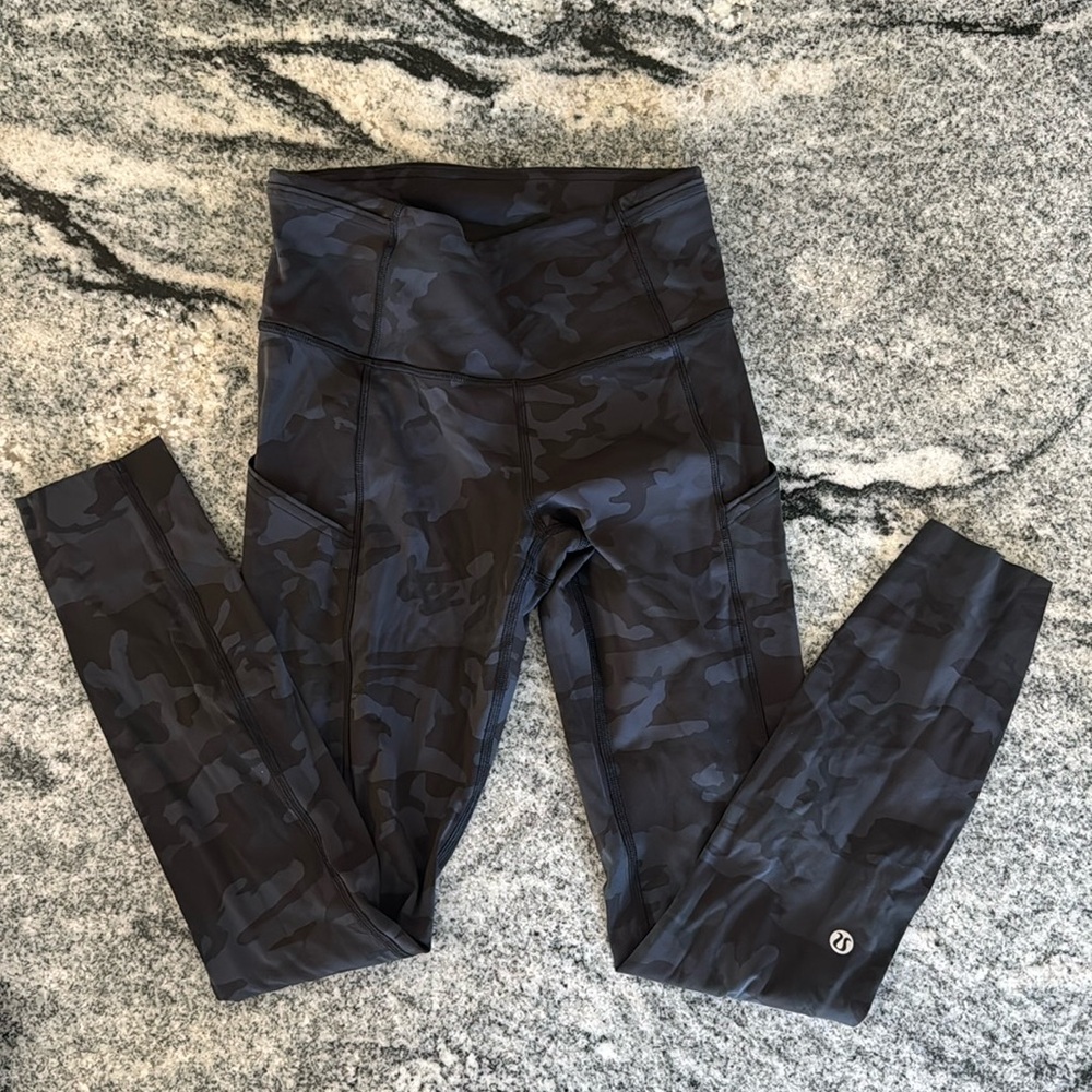 Lululemon Fast and Free Tight II 25" *Non-Reflective Nulux